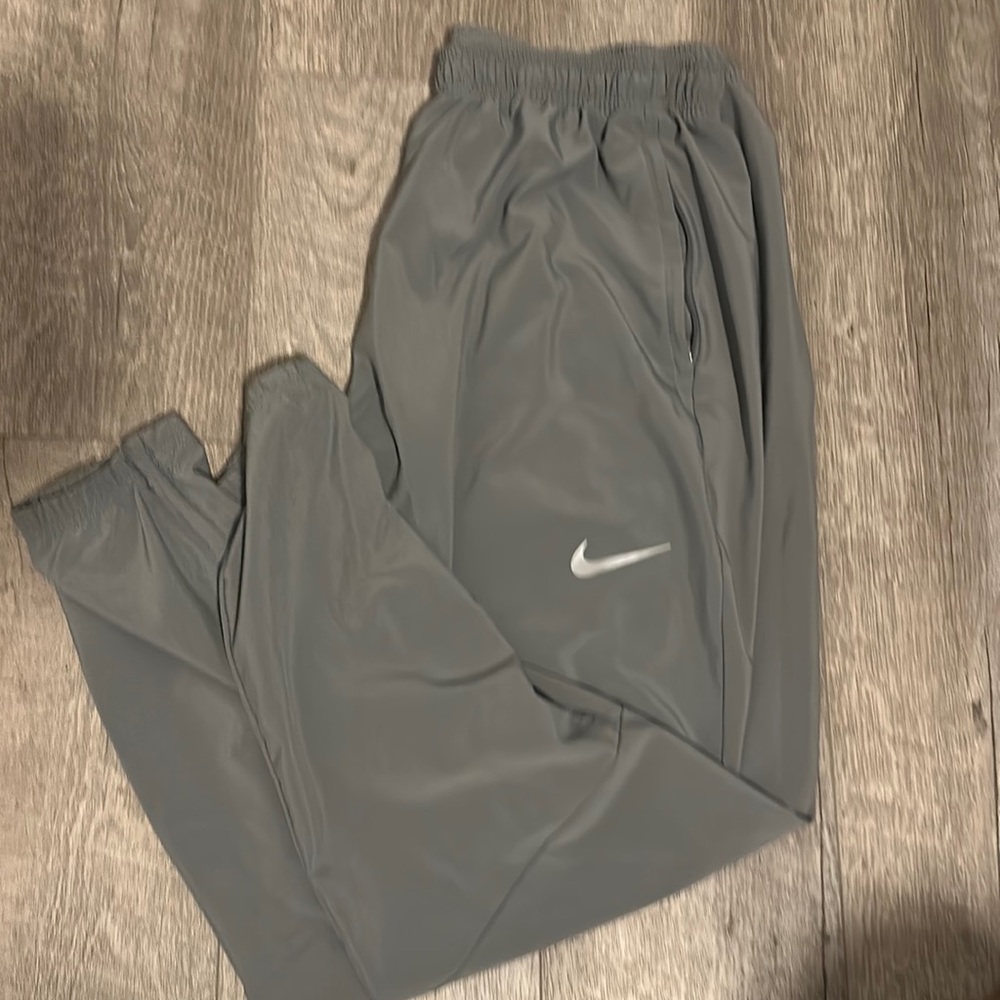 Nike XL Dri-Fit men’s pants